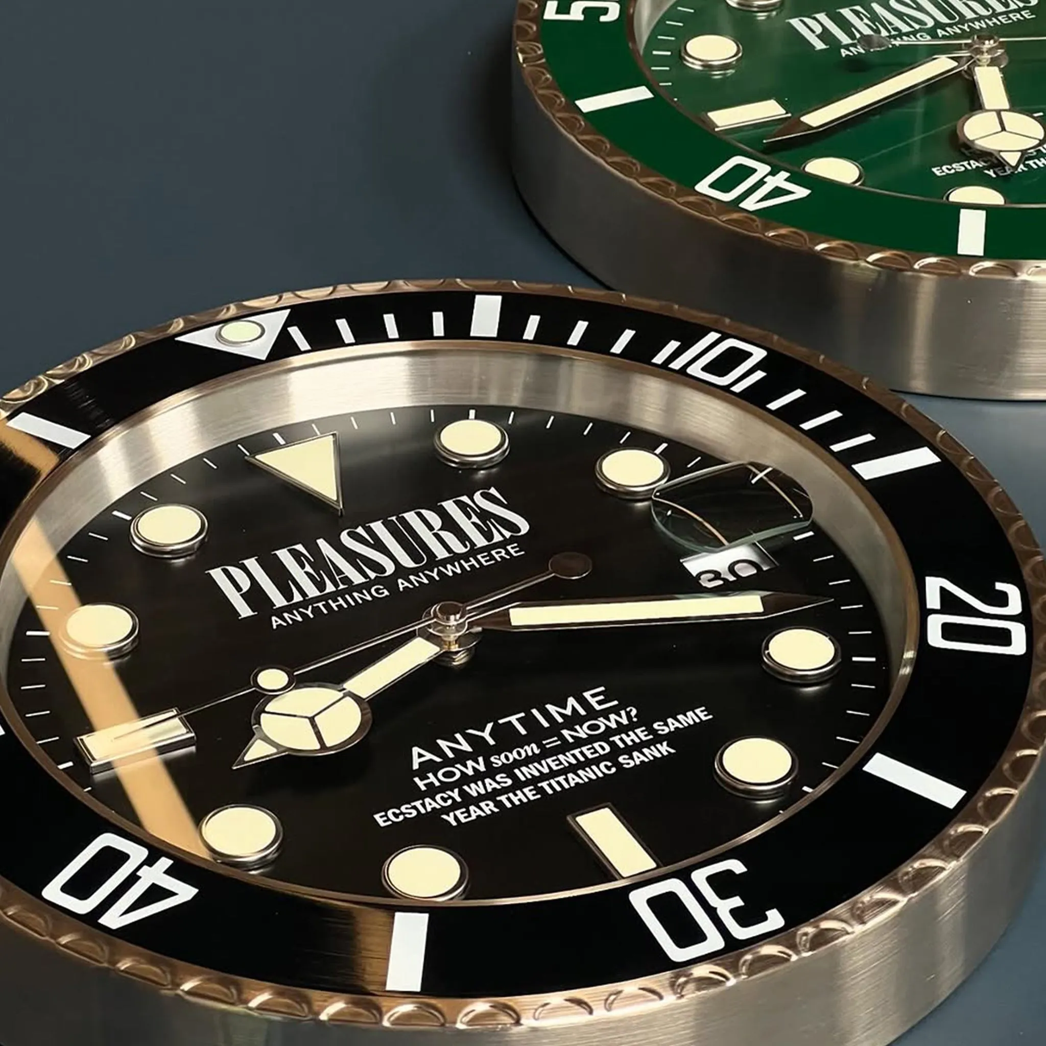 ANYTIME CLOCK (BLACK)