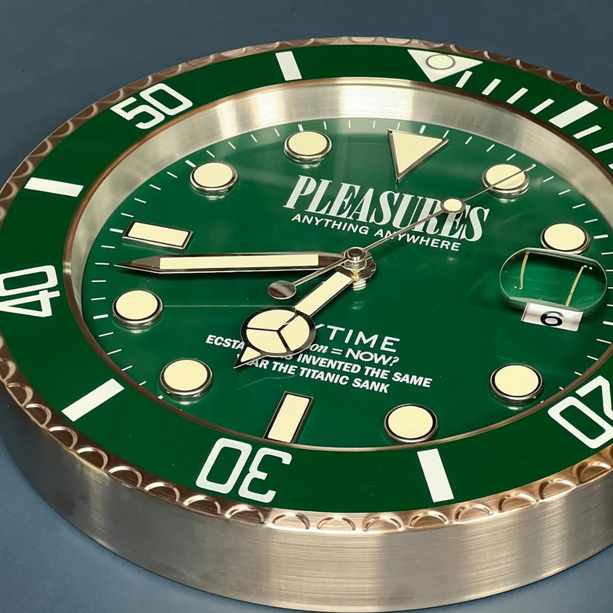 ANYTIME CLOCK (GREEN)