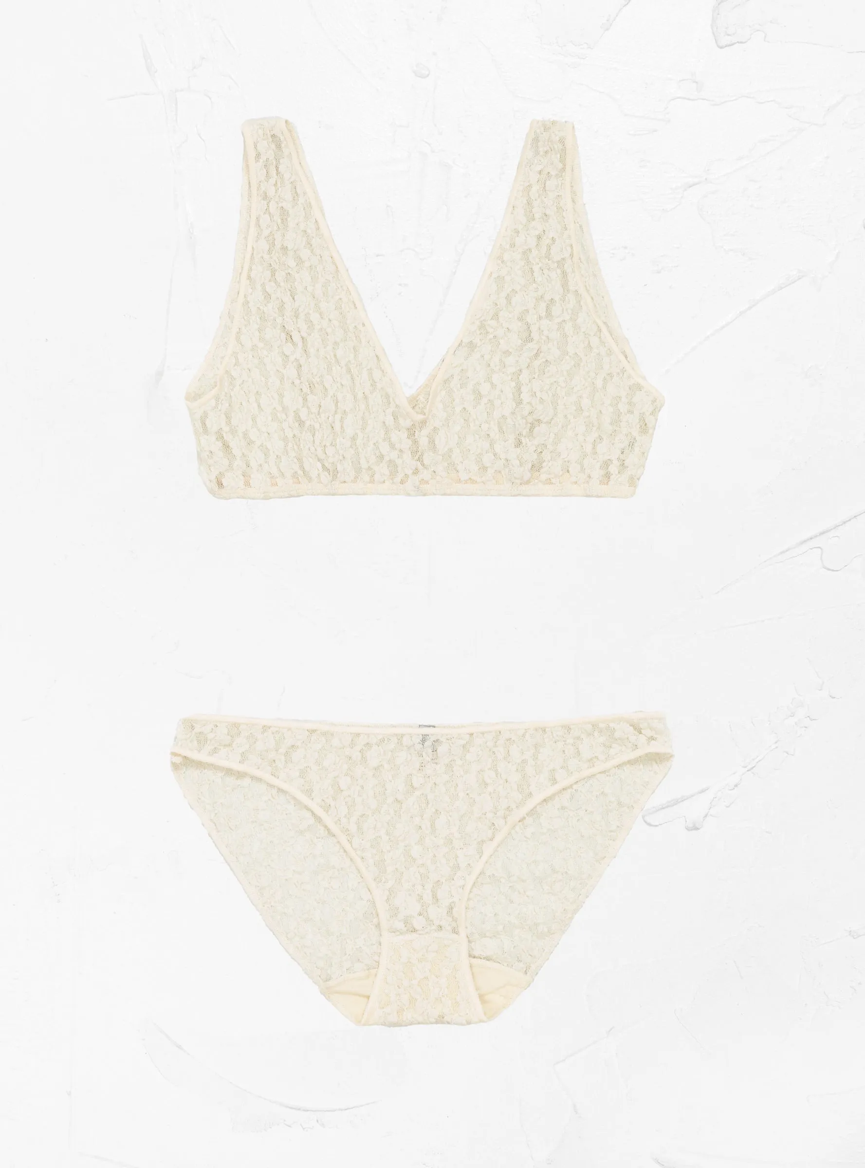 Crescent Bra Undyed