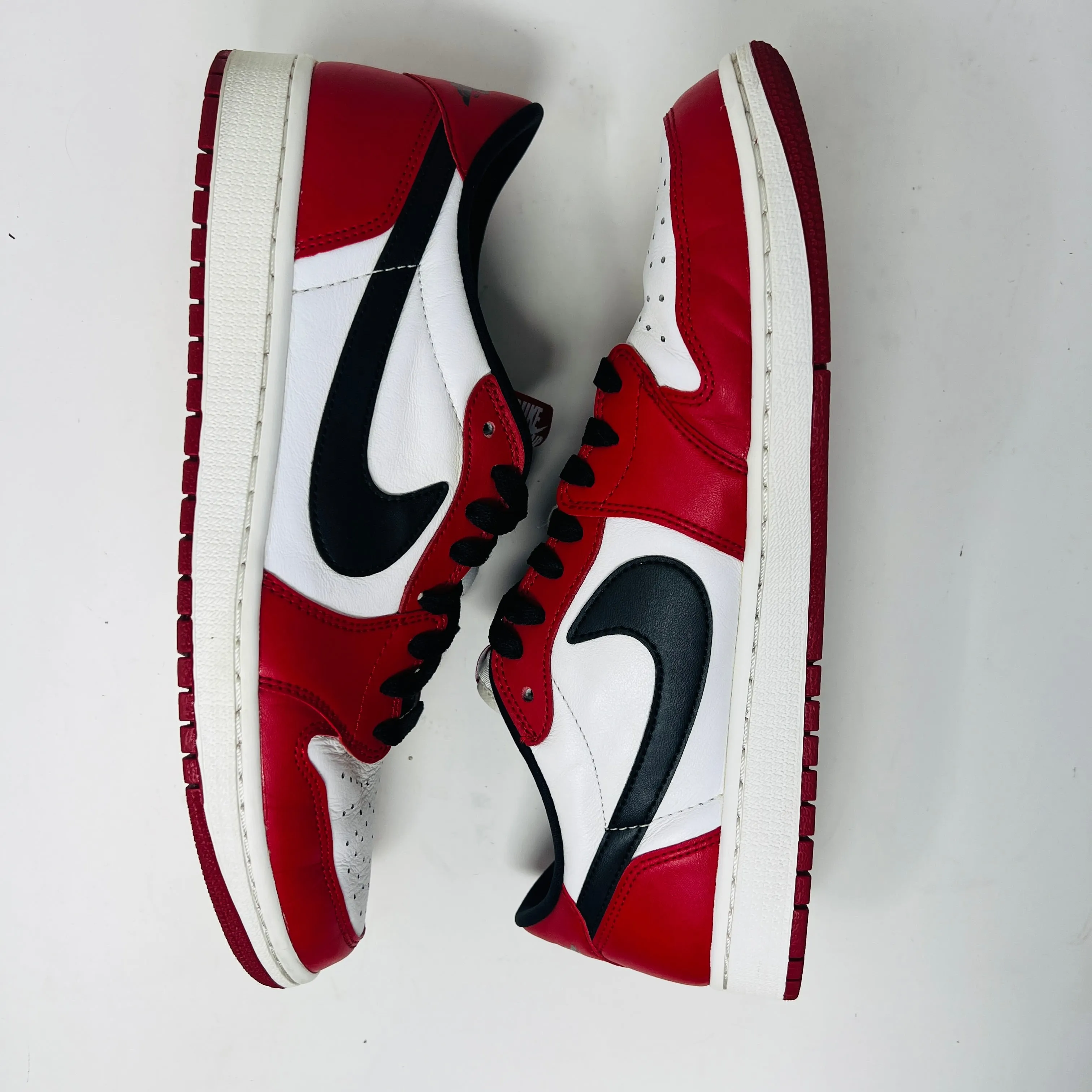 Jordan 1 Retro Low Chicago (2016)
