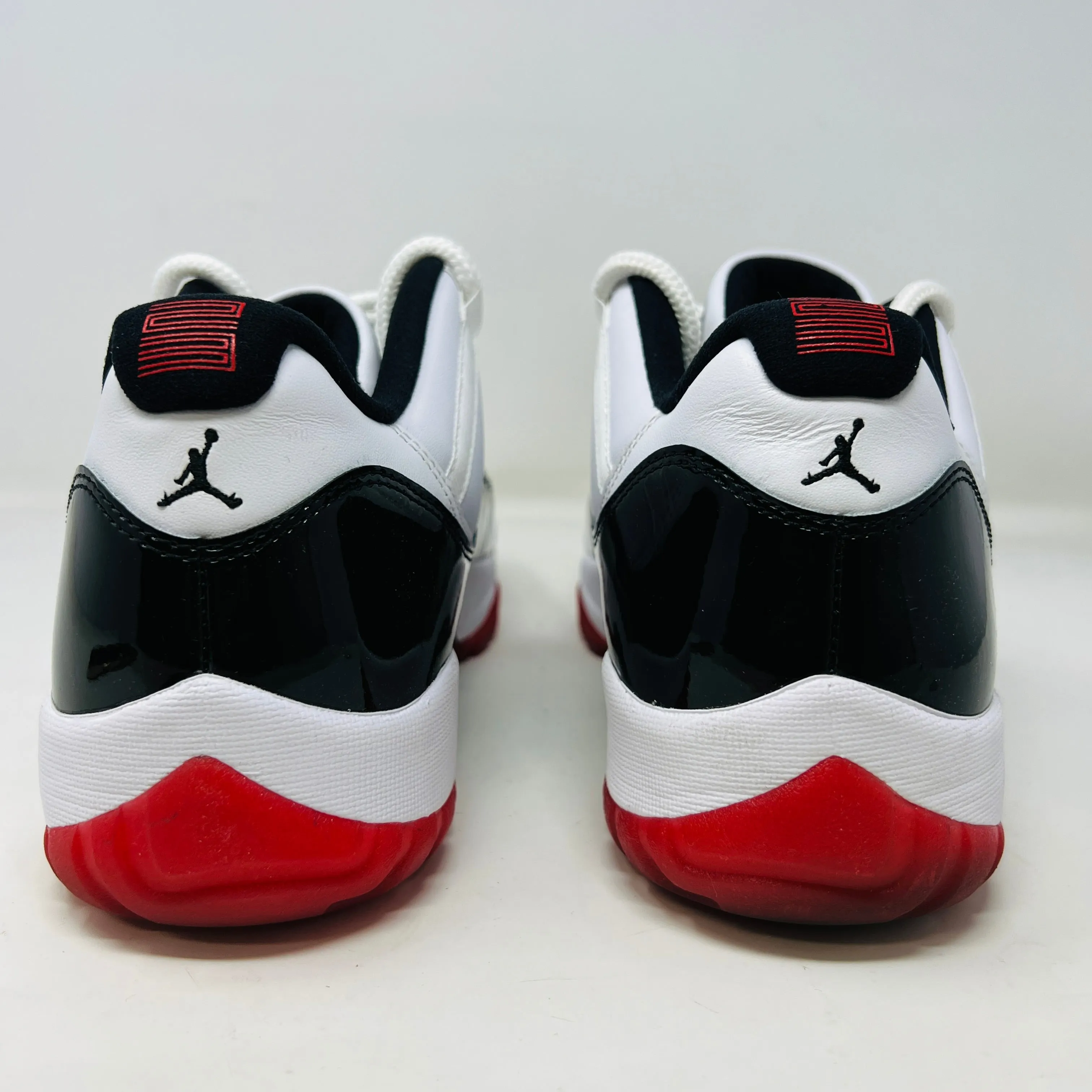 Jordan 11 Retro Low Concord Bred