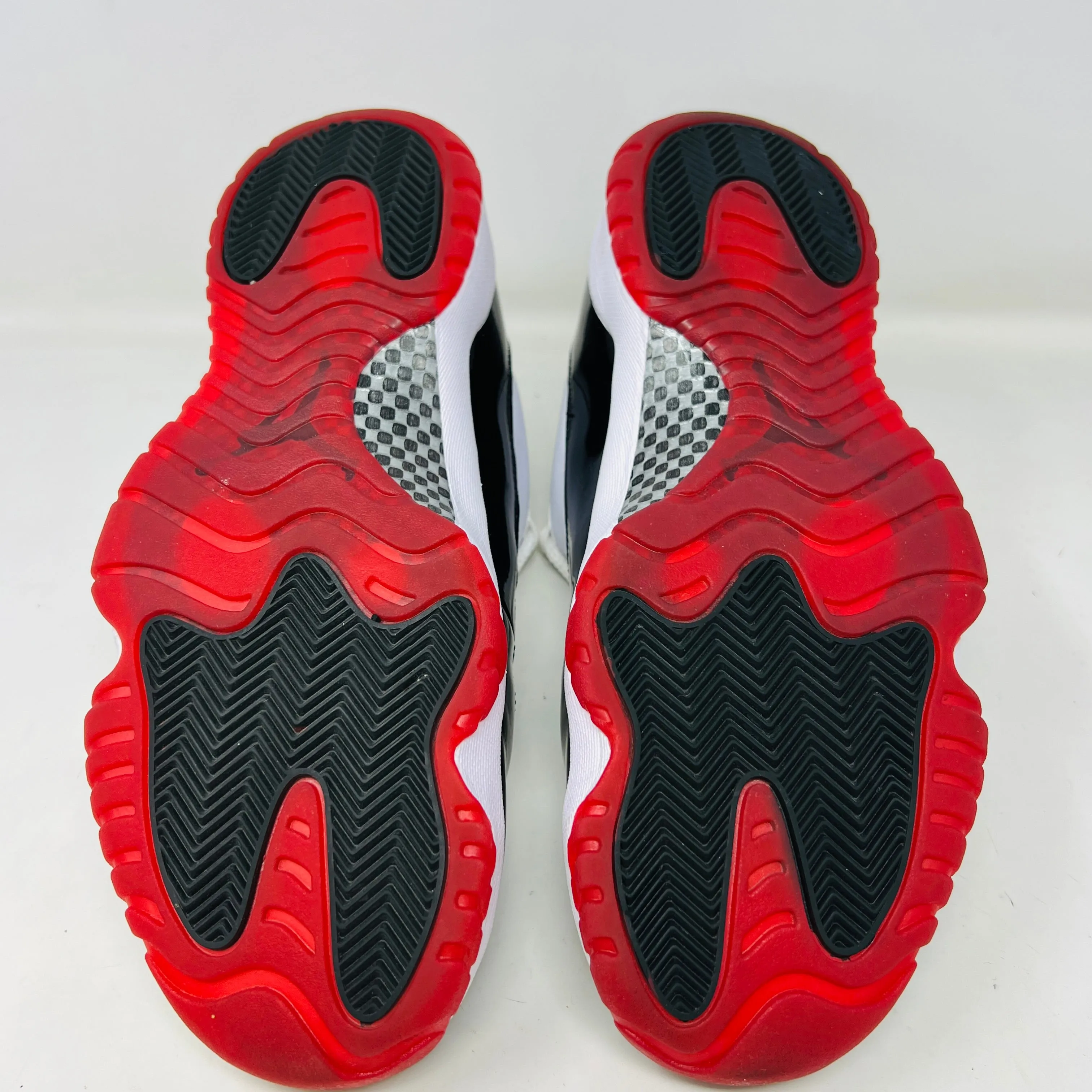 Jordan 11 Retro Low Concord Bred