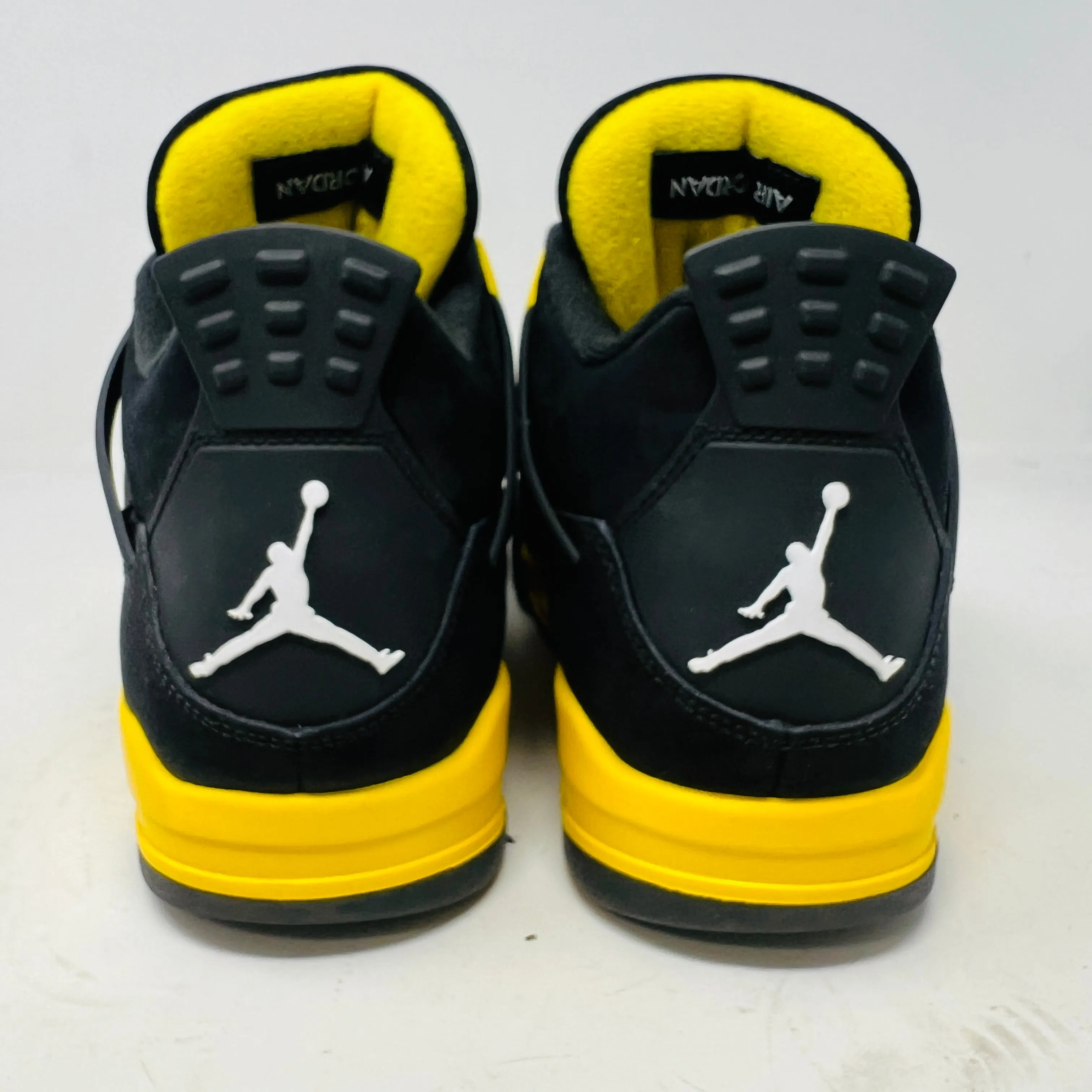 Jordan 4 Retro Thunder