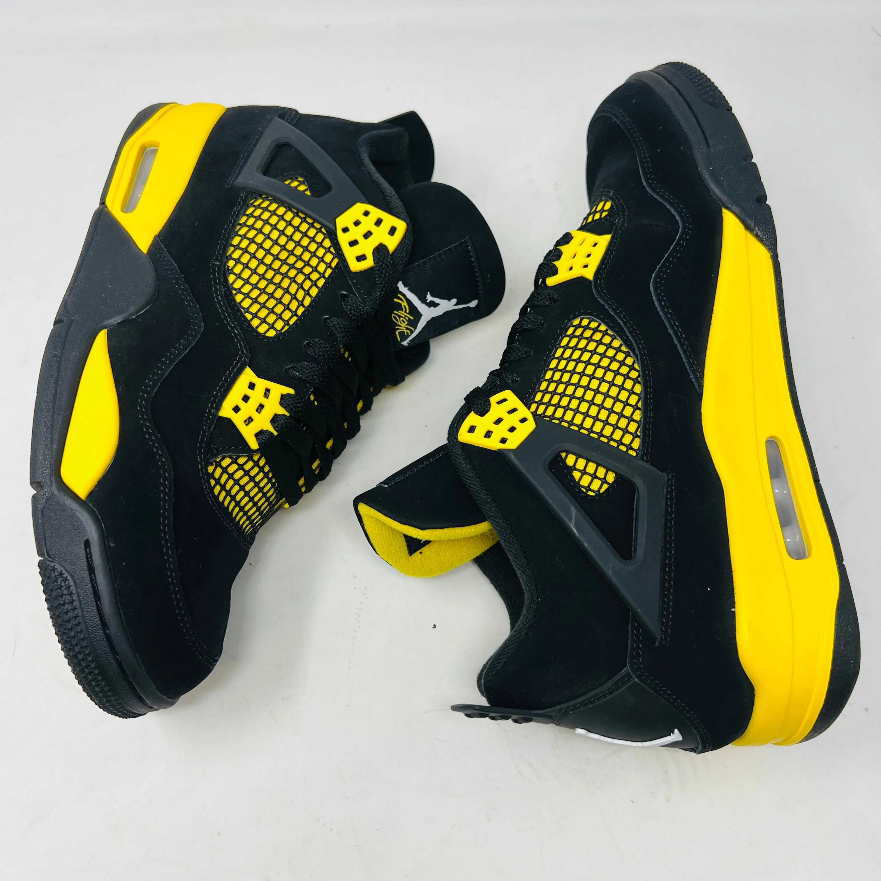 Jordan 4 Retro Thunder