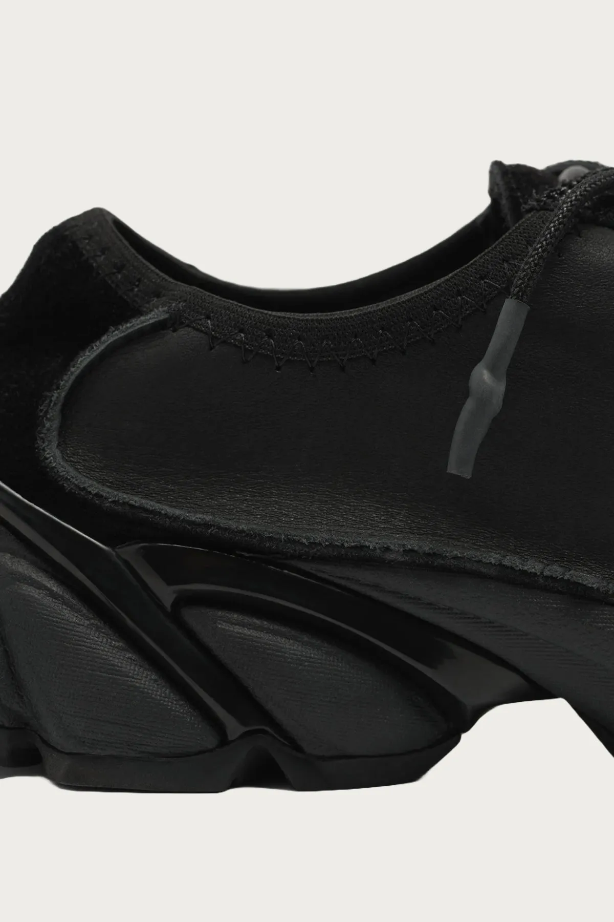 Klove - Black Leather