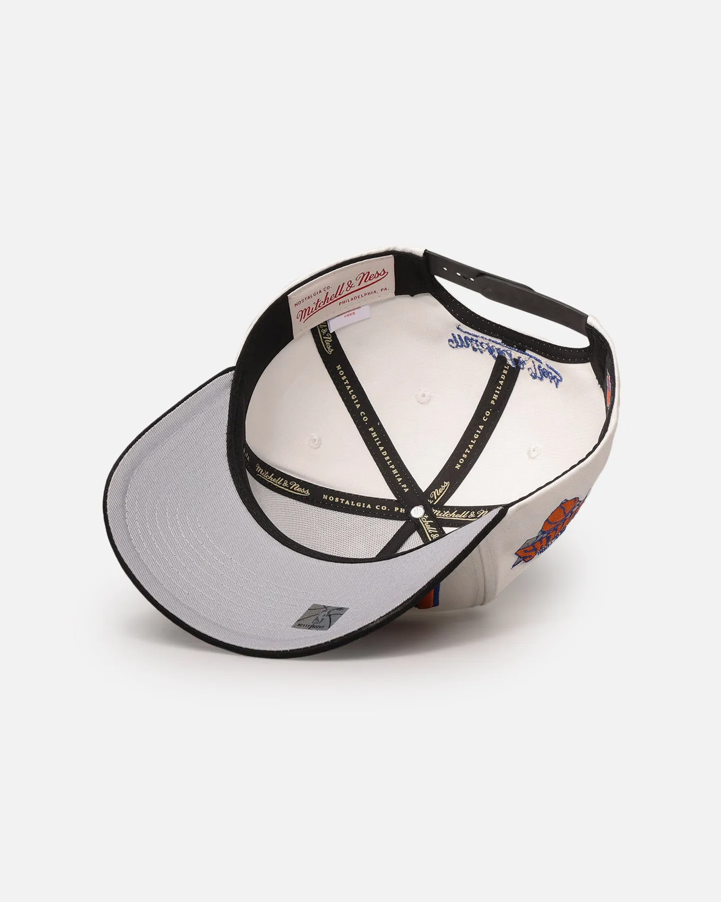 Mitchell & Ness New York Knicks 'Draft Day' Pro Pinch Snapback White/Black