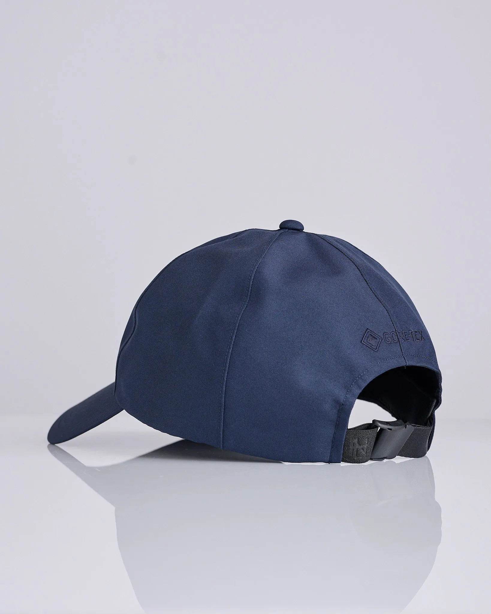 nanamica 2L Poyester Twill Gore-Tex Cap Navy
