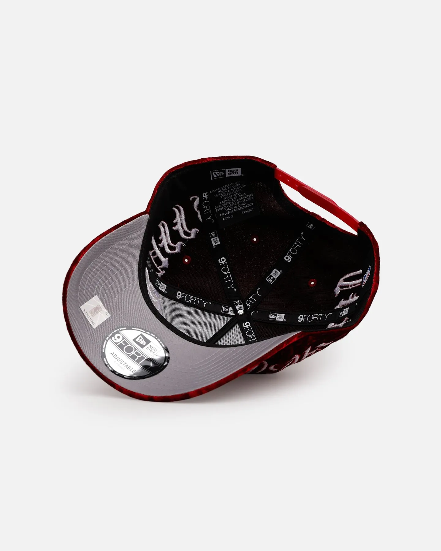 New Era Chicago Bulls 'Velvet Gothic Script' 9FORTY A-Frame Snapback Maroon