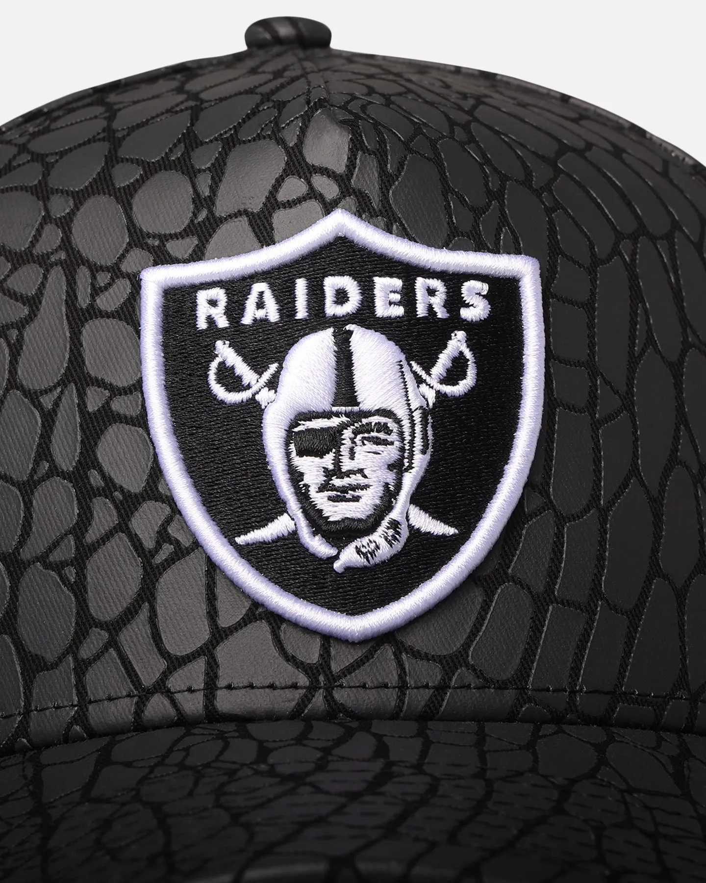 New Era Las Vegas Raiders 'Faux Croc' 9FORTY A-Frame Snapback Black