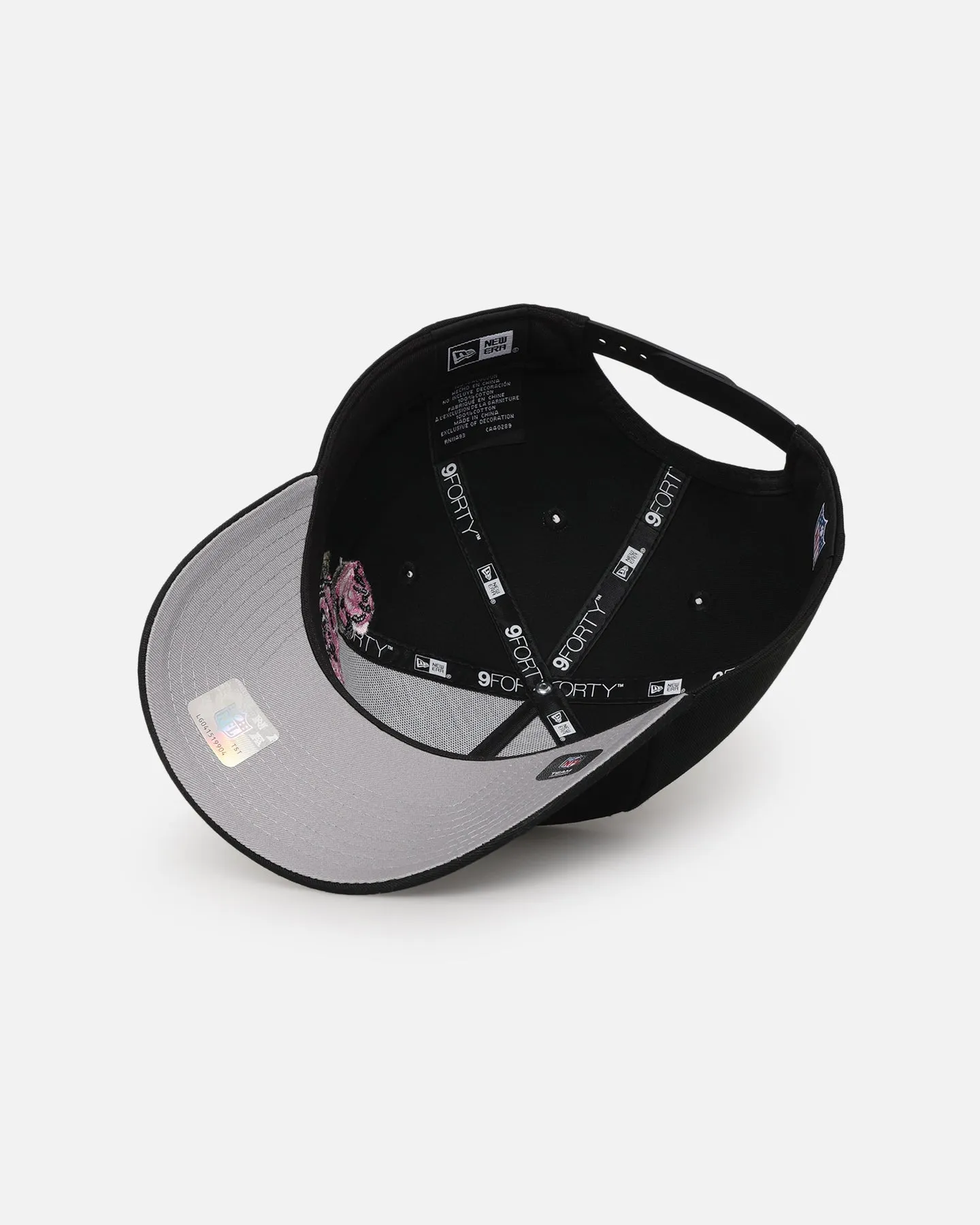 New Era Las Vegas Raiders 'Pink Rose Embroidery' 9FORTY A-Frame Snapback Black/Pink