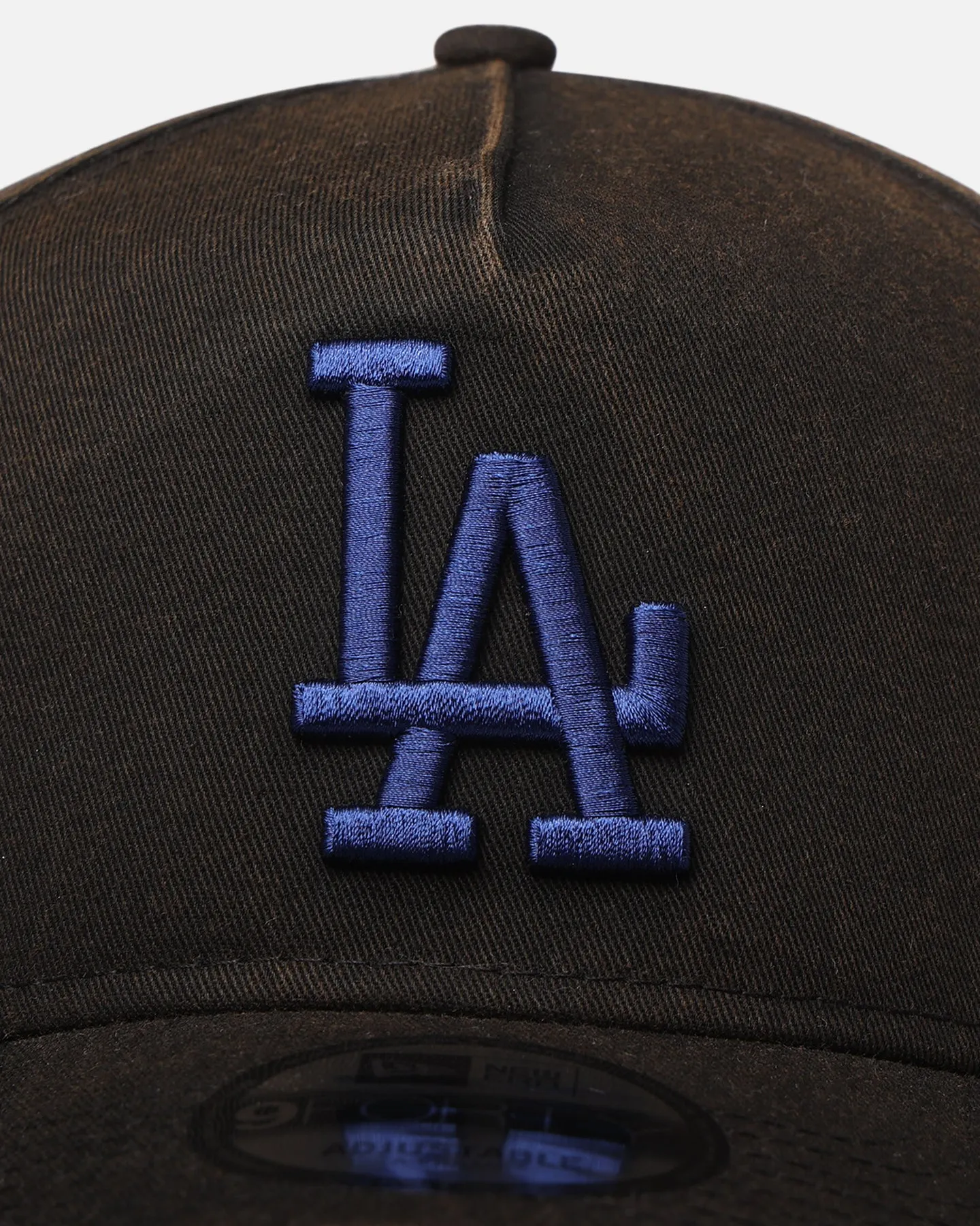 New Era Los Angeles Dodgers 'Sunbleached' 9FORTY A-Frame Snapback Washed Black
