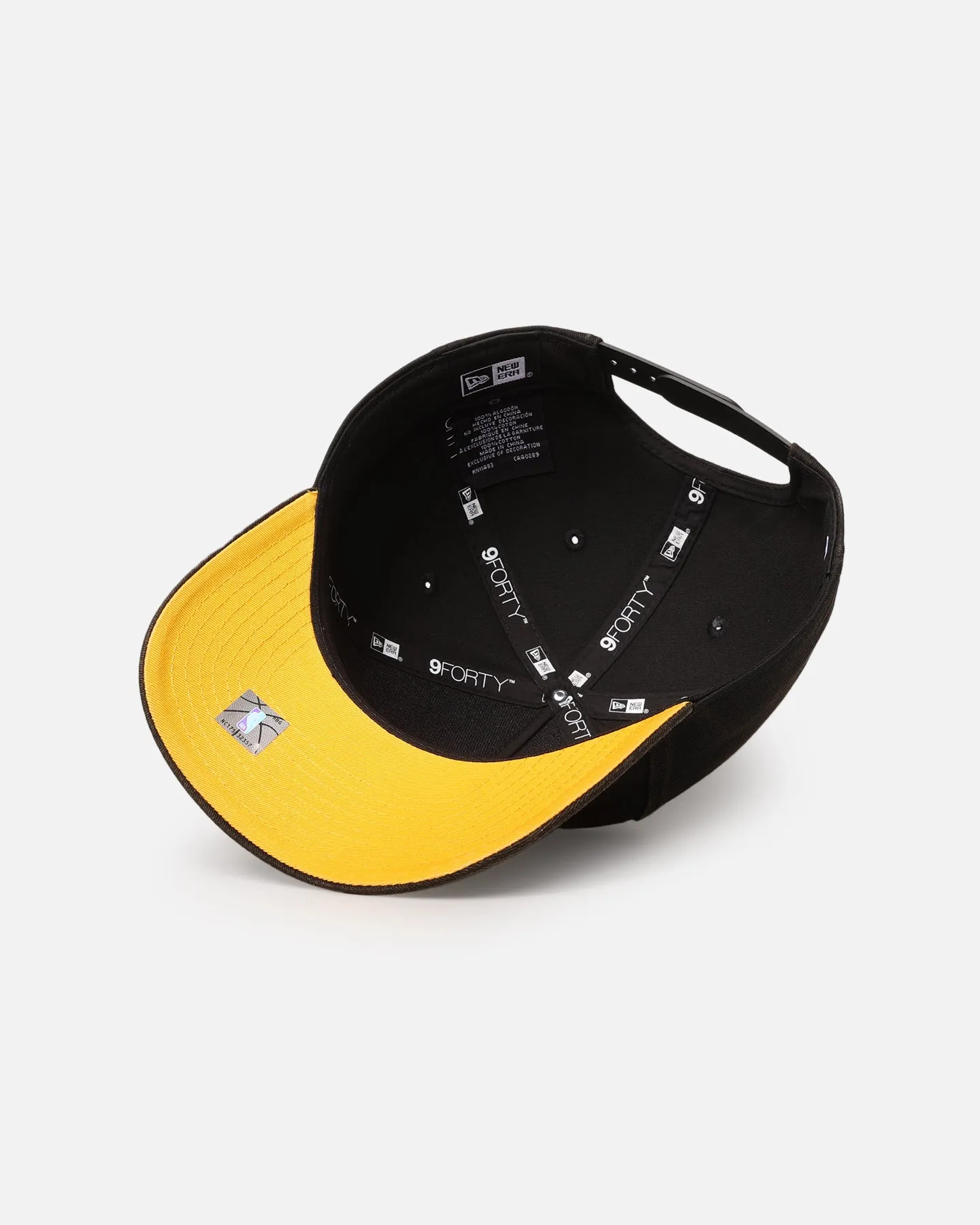 New Era Los Angeles Lakers 'Sunbleached' 9FORTY A-Frame Snapback Washed Black