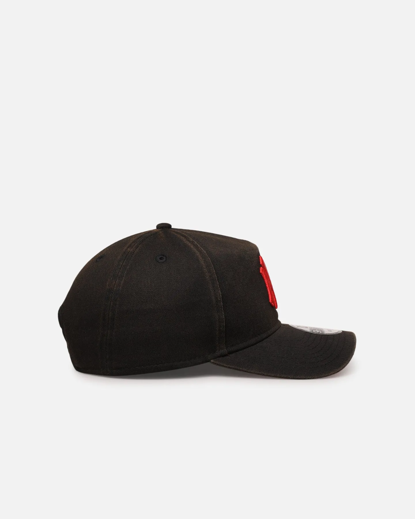 New Era New York Yankees 'Sunbleached' 9FORTY A-Frame Snapback Washed Black