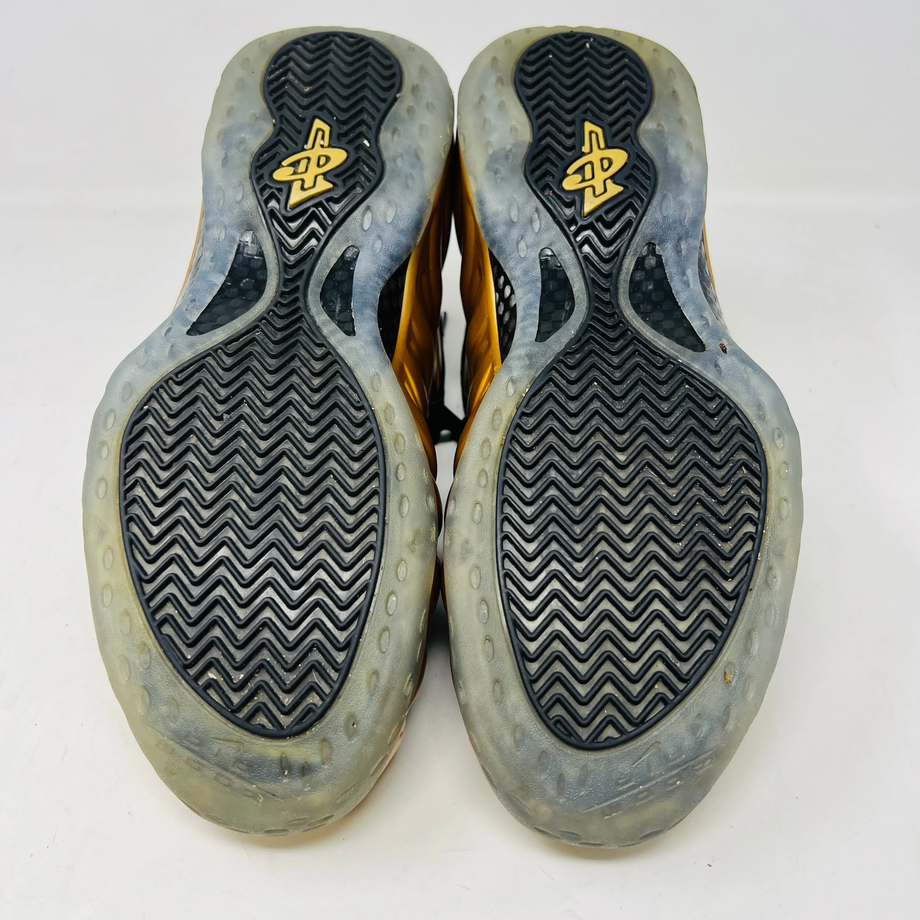 Nike Air Foamposite One Metallic Gold