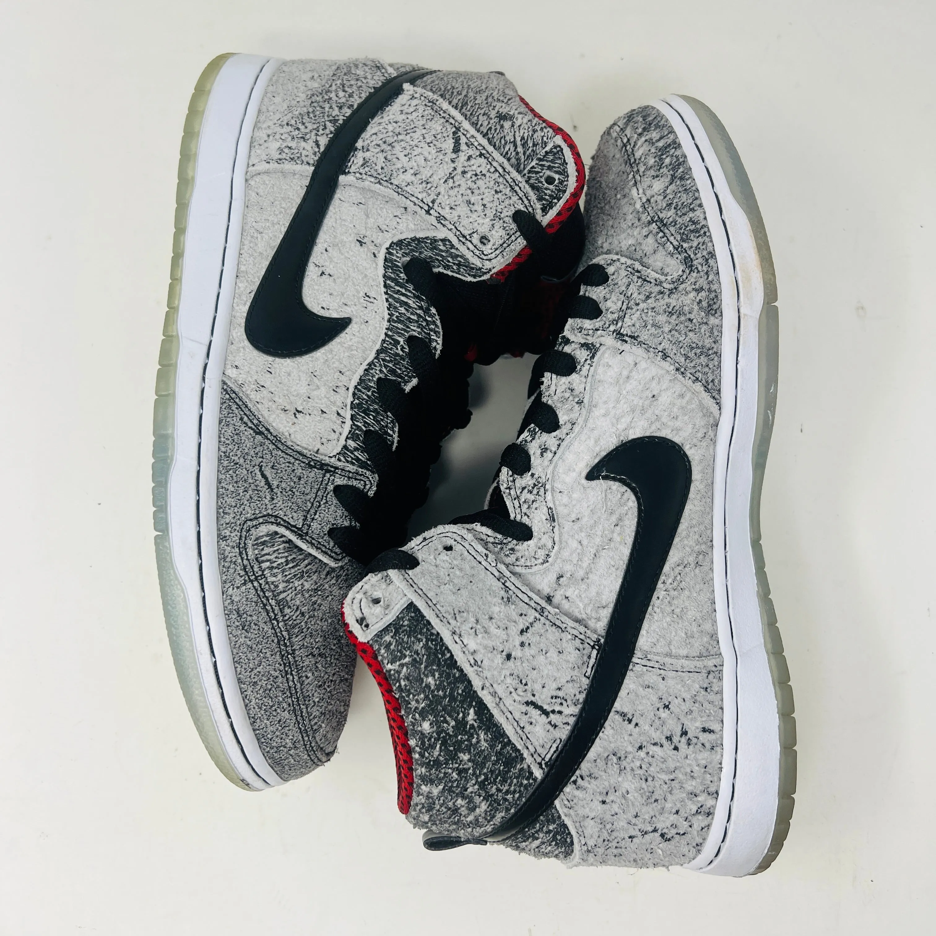 Nike SB Dunk High Salt Stain