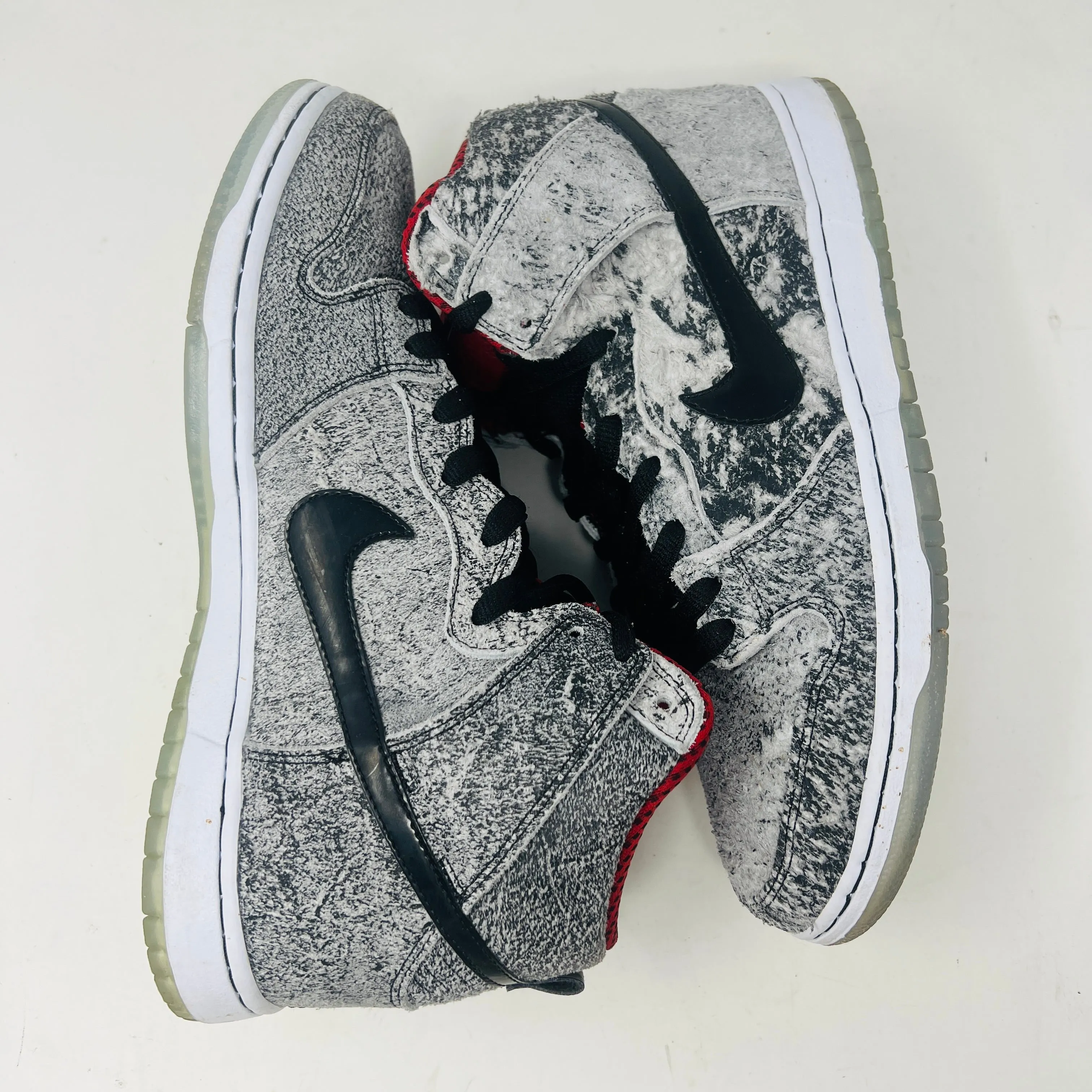Nike SB Dunk High Salt Stain
