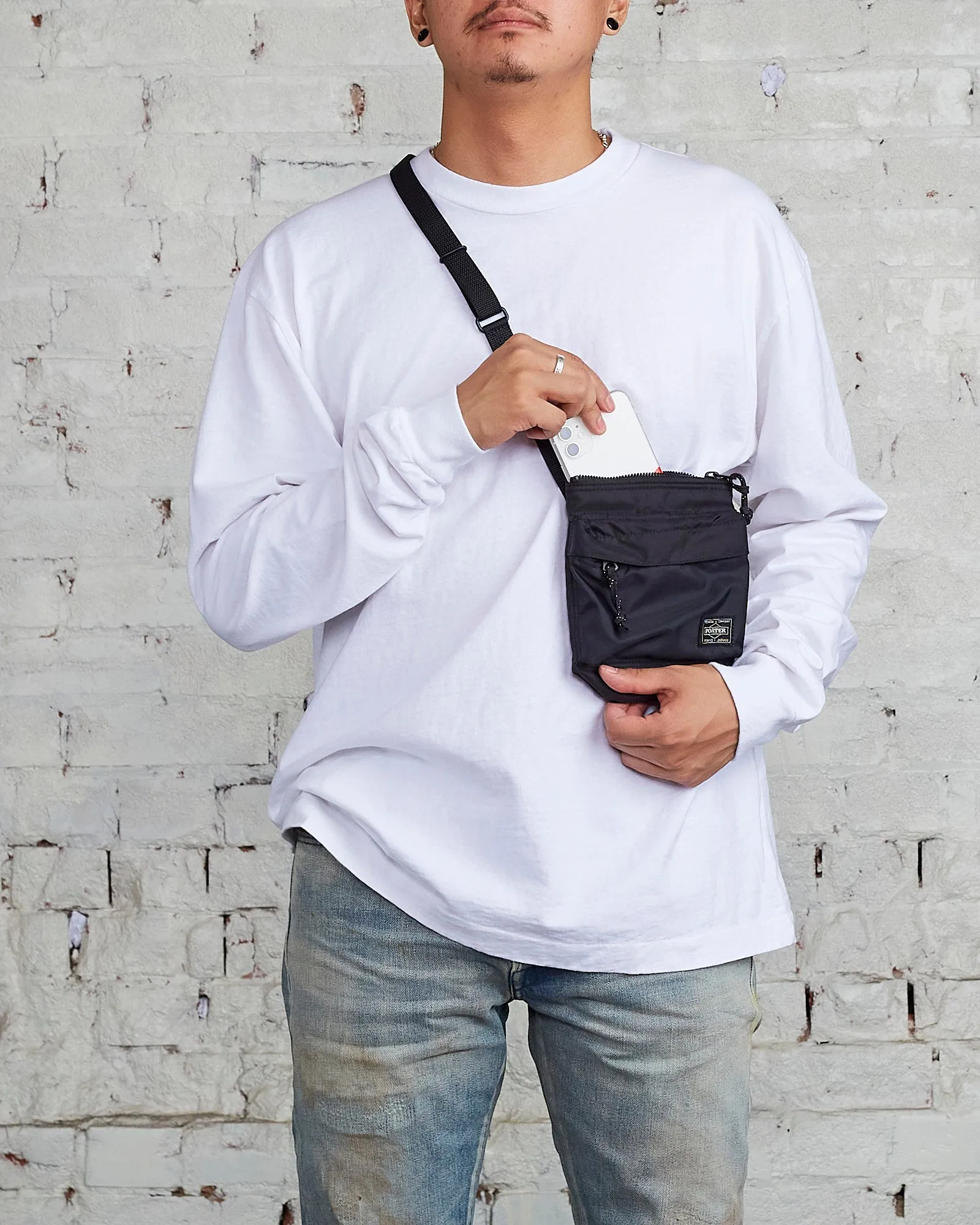 Porter Force Shoulder Pouch Black
