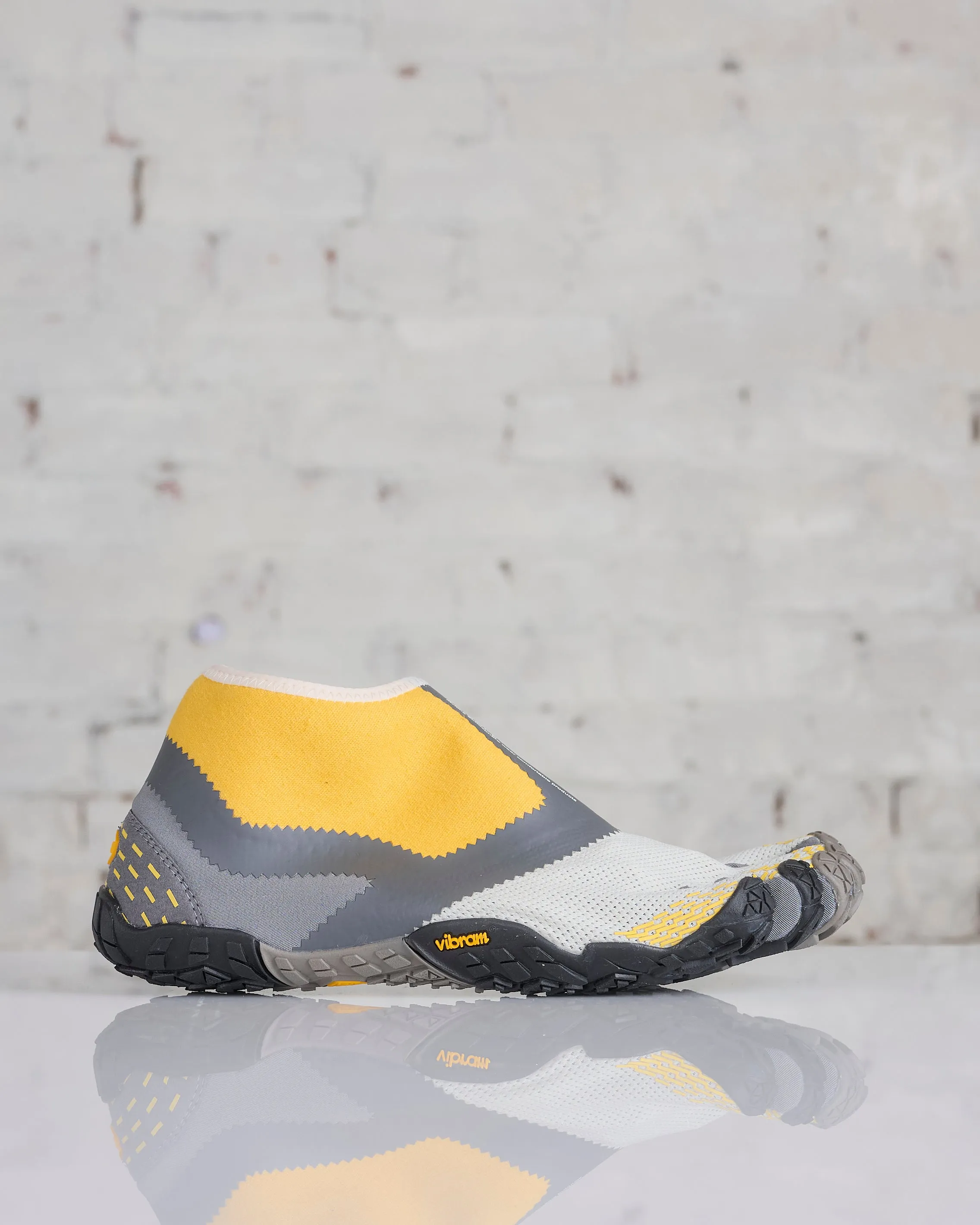 Suicoke 5 Fingers Nin-Lo Orange x Gray