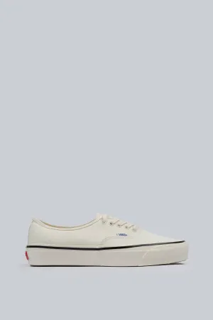 VANS AUTHENTIC 44 LX DUCK CANVAS MARSHMALLOW