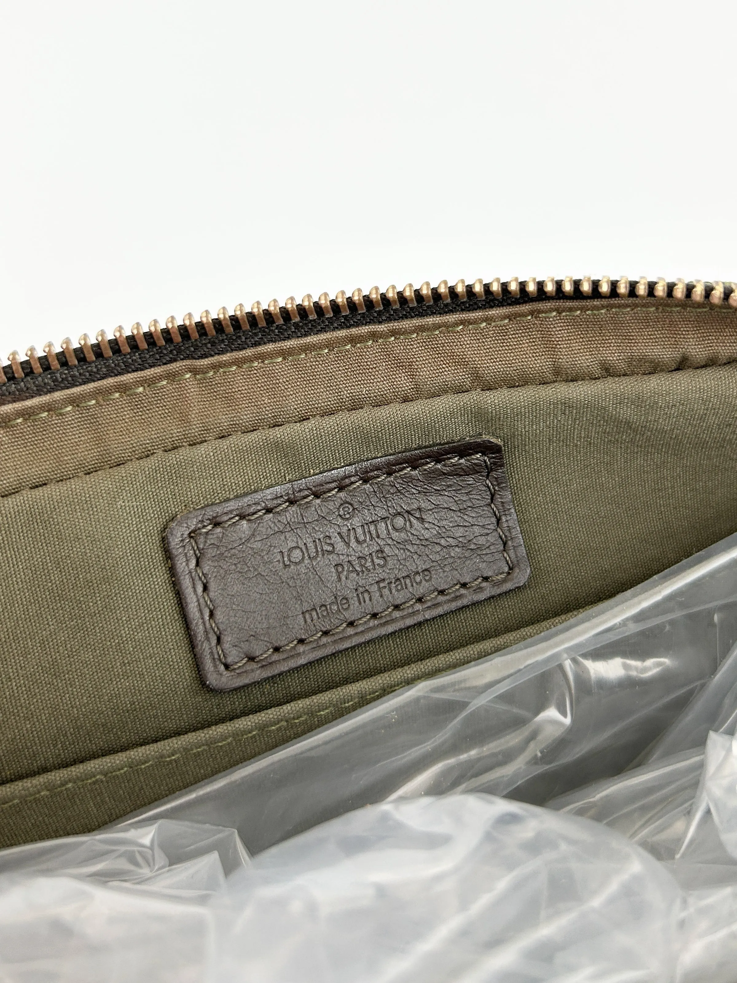 Vintage Louis Vuitton Khaki Juliette MM Crossbody Bag (2002)