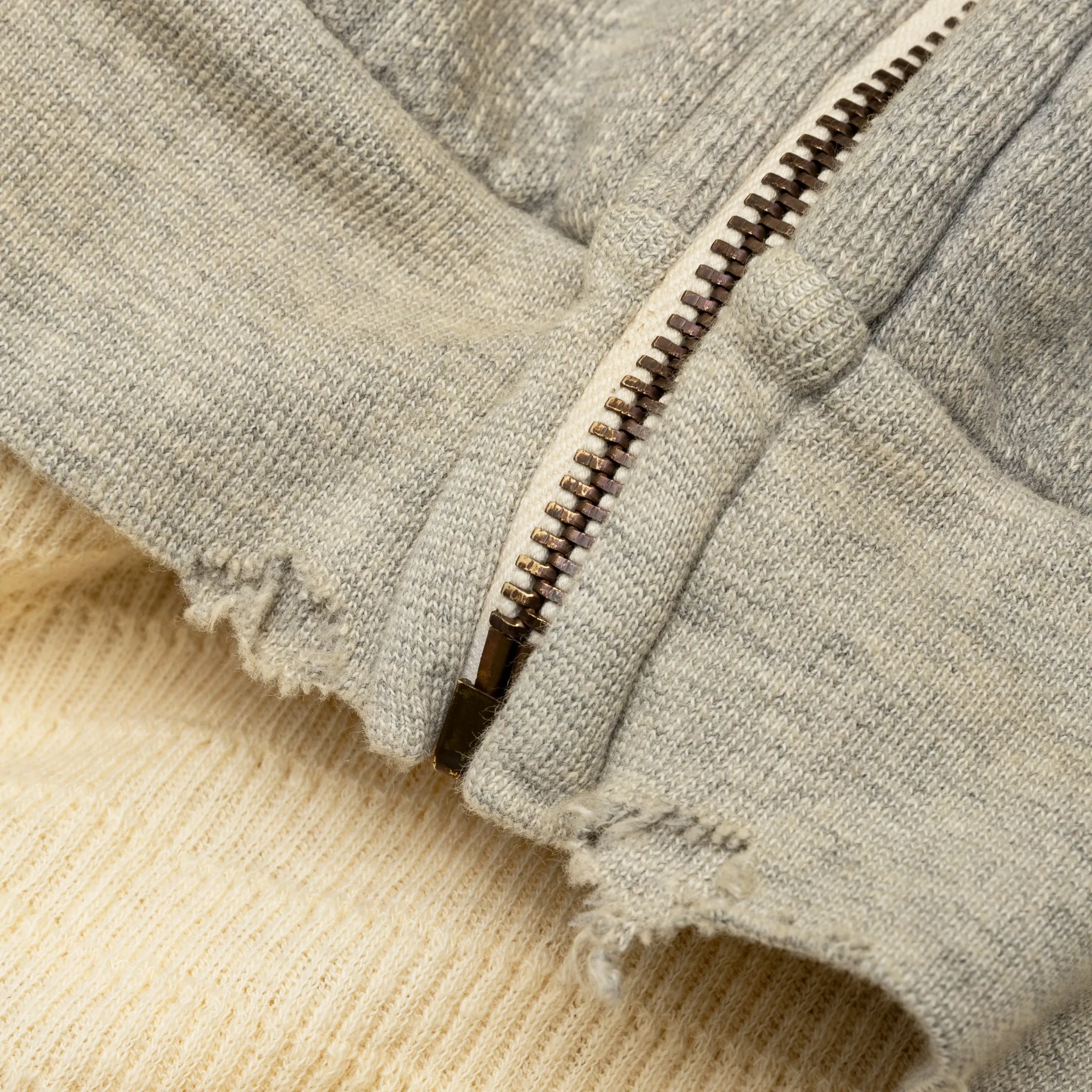 VINTAGE ZIP HOODIE